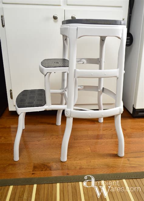 Vintage Cosco Step Stool gets a Modern Farmhouse Styled 